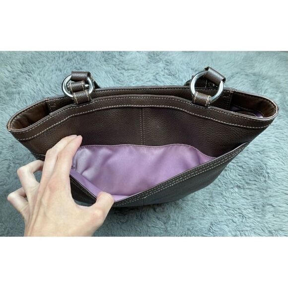 Coach chocolate brown Penelope pebbled leather shoulder bag - Picture 4 of 11